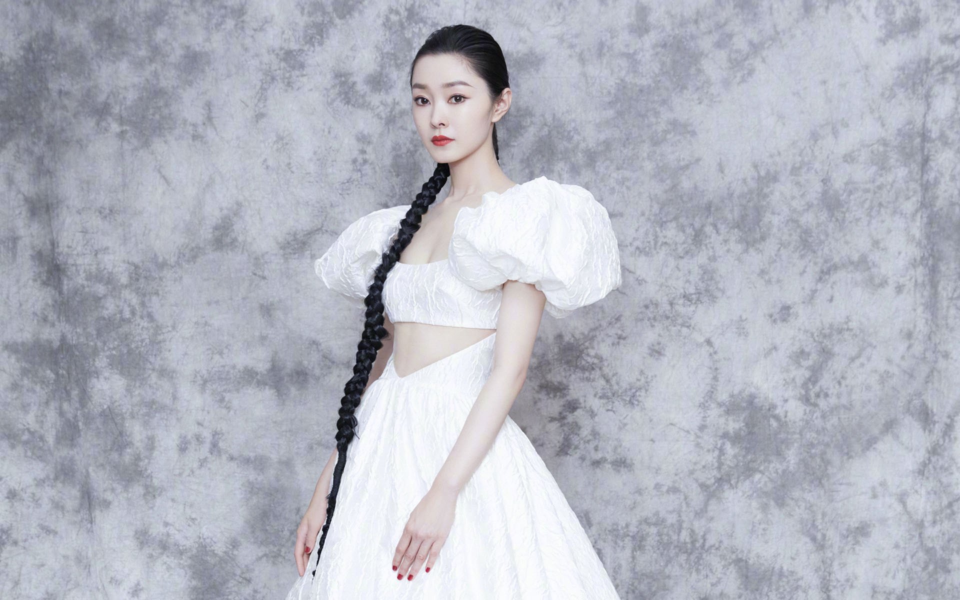 “青春逐梦”青少年篮球志愿者在北京发起爱心公益行动,弘扬志愿服务精神