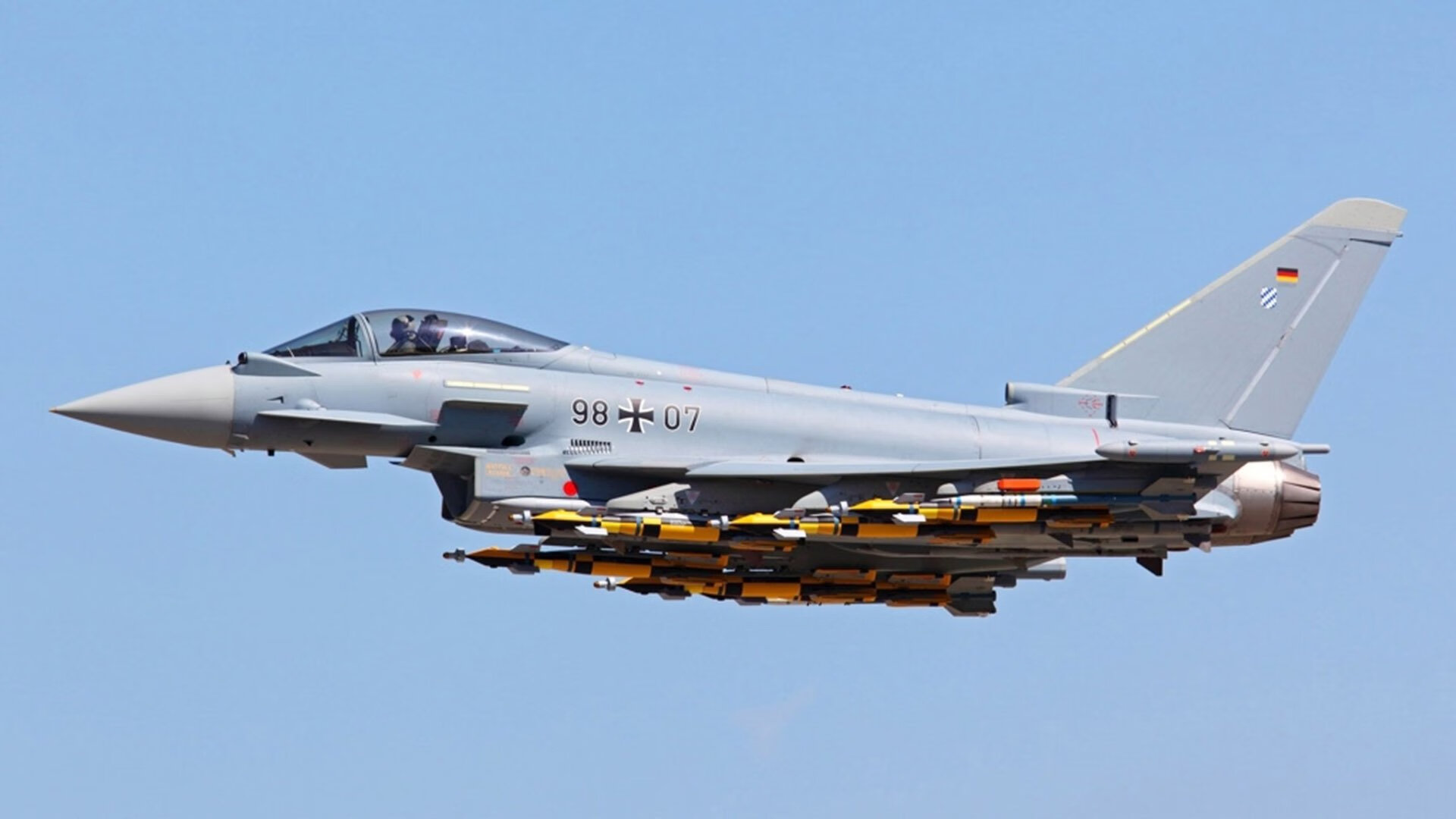 爱游戏平台-德国马术协会与美洲马术协会合作，举办国际马术交流活动，促进文化互鉴。