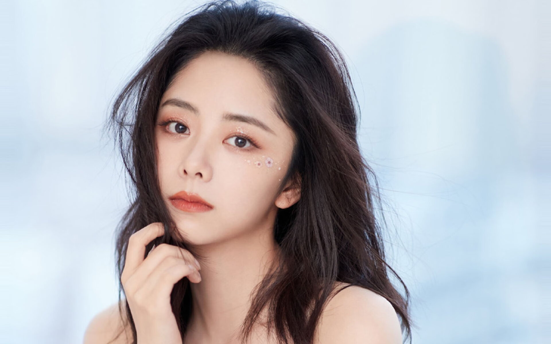 明星加盟:新援如何提升球队实力?,加入明星后援会有工资吗