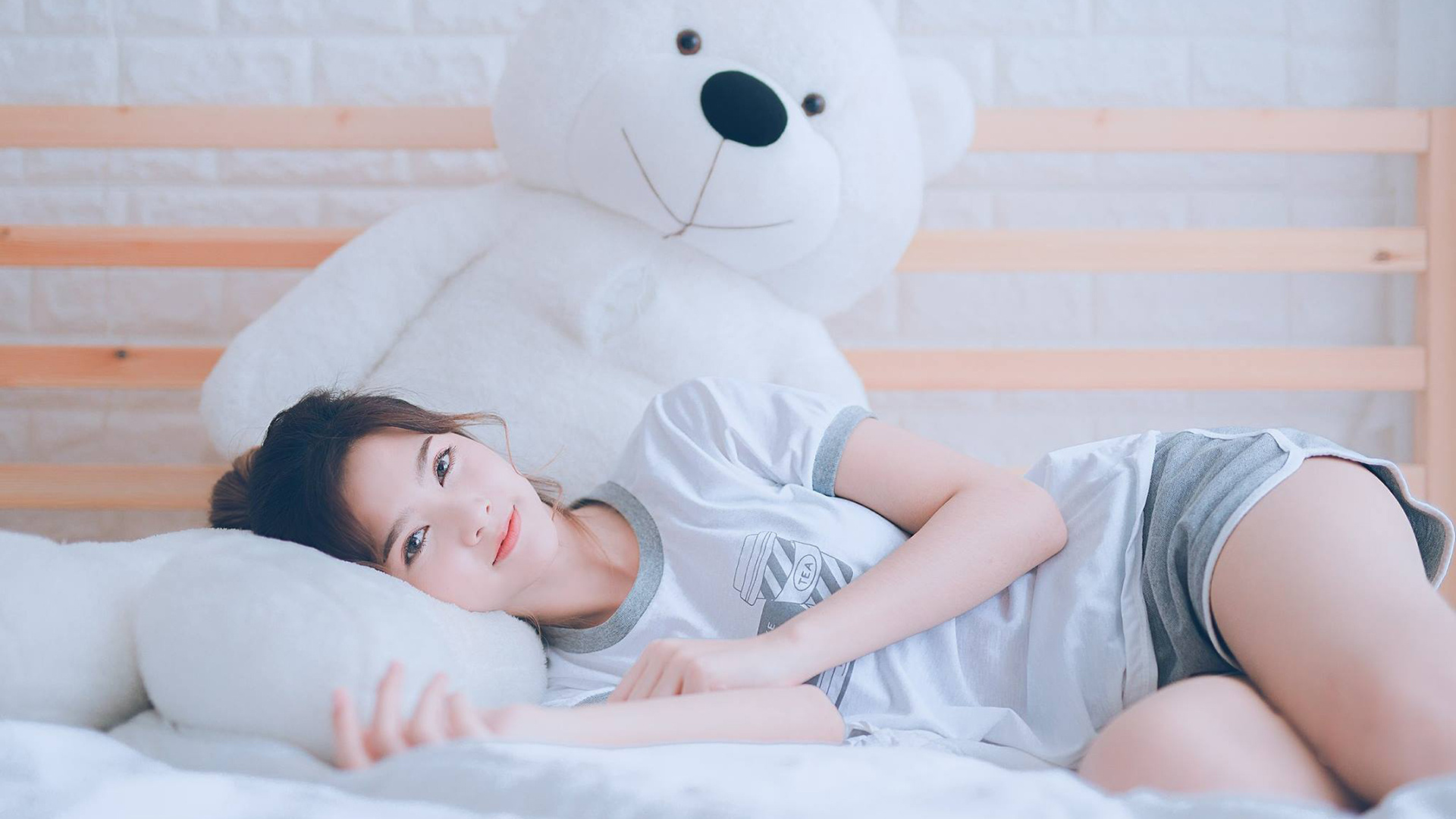 公牛击败尼克斯,常规赛巅峰对决中德罗赞罚球绝杀,公牛德里克罗斯图片