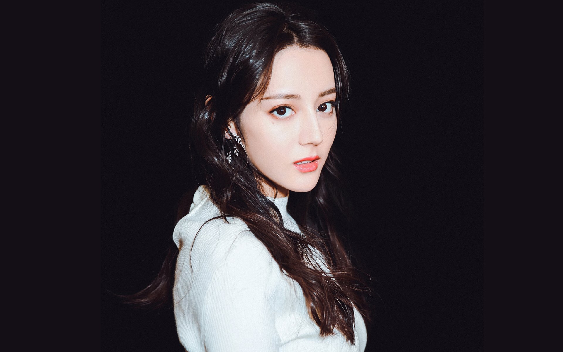 爱游戏中国官方登录入口网站-挪威队表现抢眼，实力暴露无遗，挪威的球员