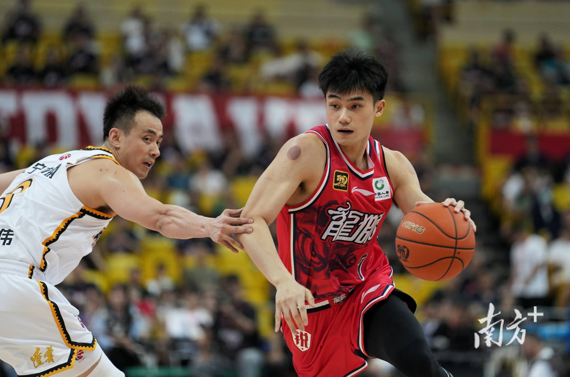 关于AYX爱游戏：中国男篮历史上的经典防守战术回顾：铁血防守，铸就辉煌的信息