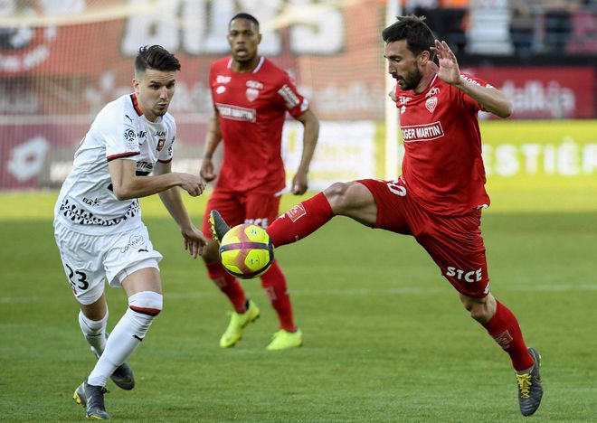 包含爱游戏体育:法甲的外援政策:如何影响本土球员的词条 包含爱游戏体育:法甲的外援政策:如何影响本土球员的词条